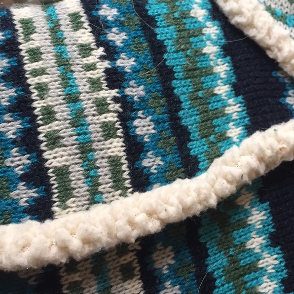 Sweater Boot Houseshoes - Picture 6 of 8